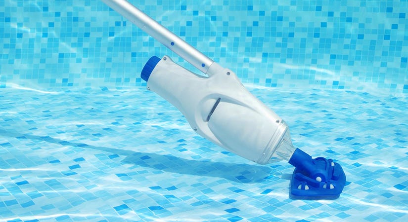 Come prendersi cura della piscina aspirapolvere senza fili per piscina